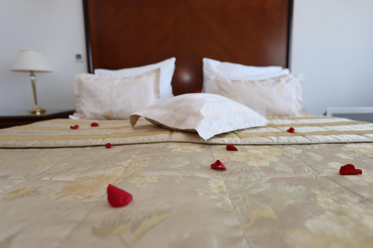 Apart-Hotel Integra Banja Luka Extérieur photo