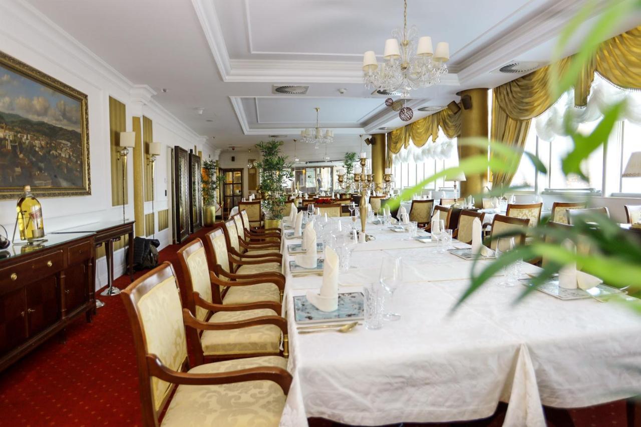 Apart-Hotel Integra Banja Luka Extérieur photo
