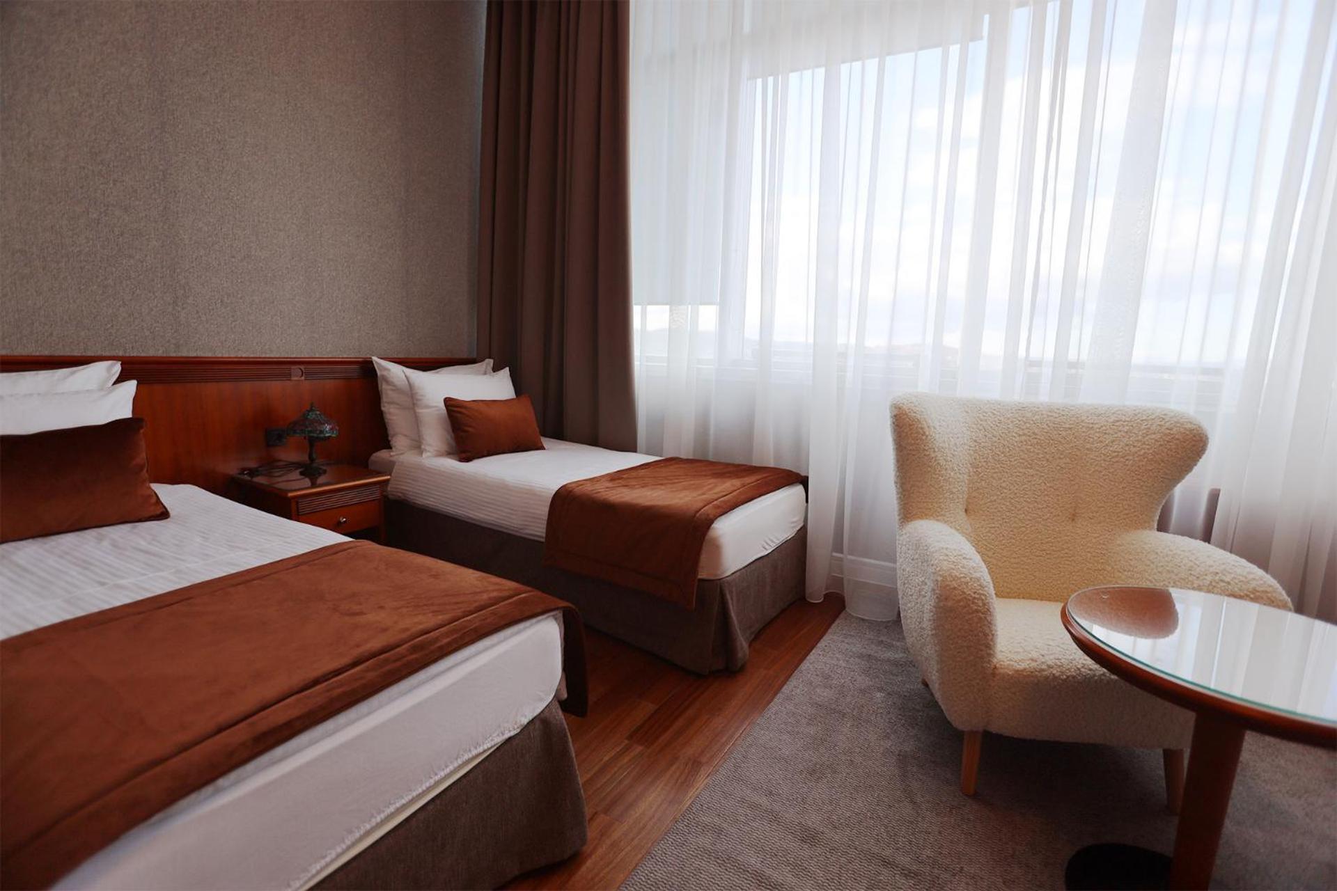 Apart-Hotel Integra Banja Luka Extérieur photo