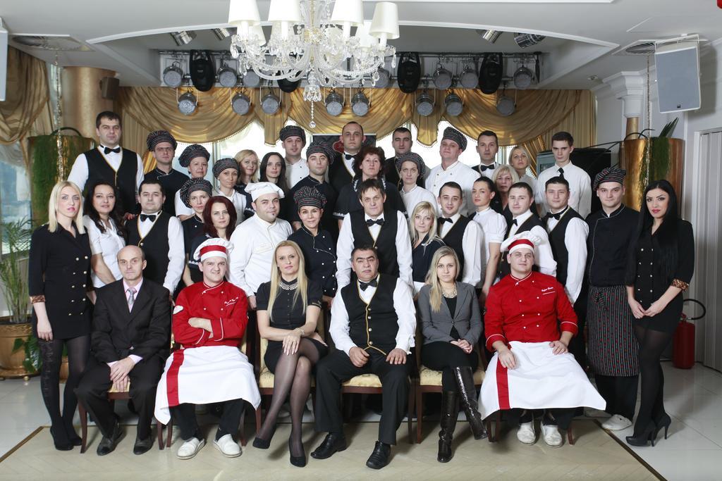 Apart-Hotel Integra Banja Luka Extérieur photo